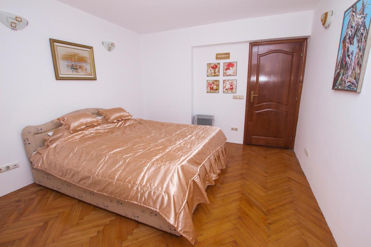 Lea Apartment 巴尔 外观 照片