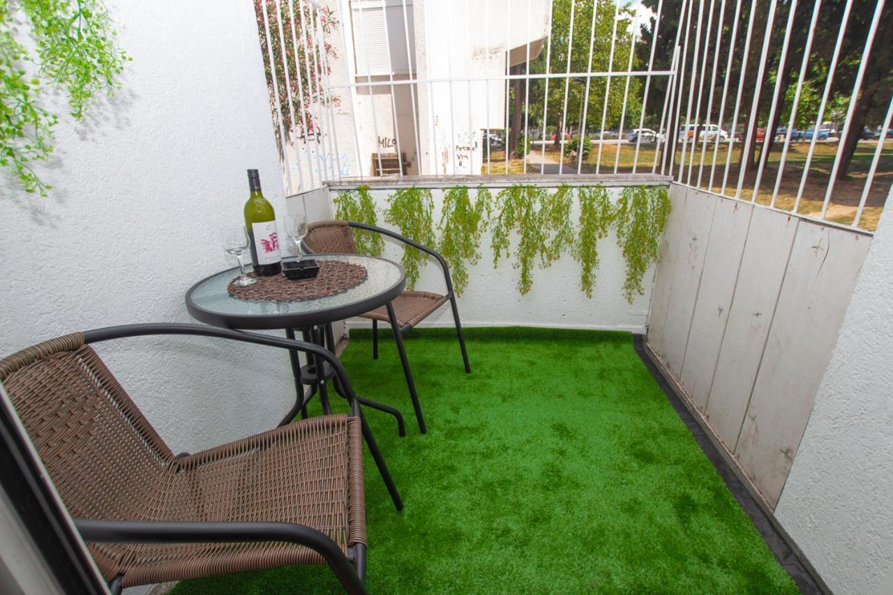 Lea Apartment 巴尔 外观 照片